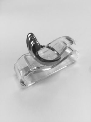 טבעת 925 סטרלינג 3.3 גרם. 
מידה 14.5