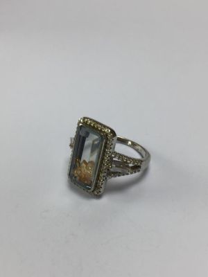 טבעת 925 סטרלינג מצופה רודיום איטלקי דגם chopard משובצת זרקונים. 
מידה 14