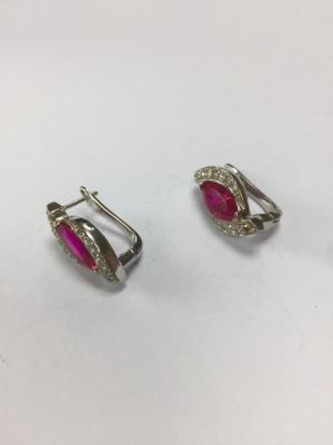 עגילים 925 סטרלינג מצופה רודיום איטלקי משובצים זרקון דם יונה 
6 גרם 2 ס"מ