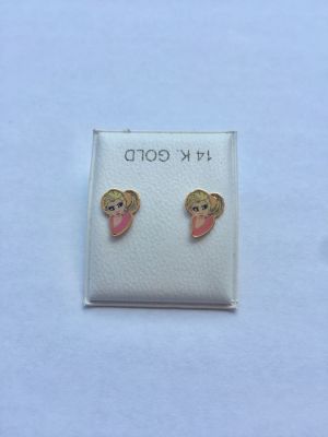 זוג עגילי זהב 14K. דגם ציור ילדה אמייל. 
סוגר סיליקון נצמד לאוזן. הפריט לא נמכר עפ"י משקל.