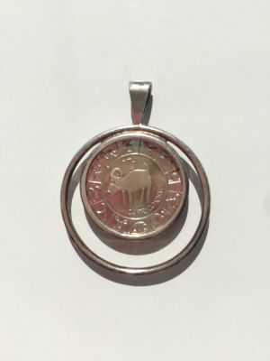 תליון כסף 925 עם מדליה מזל גדי
