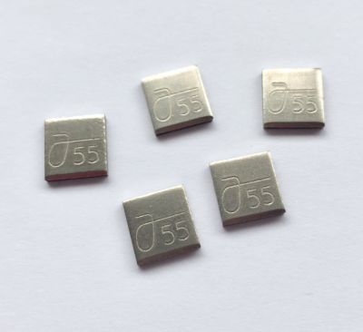 לוט 5 מטילי פלדיום חדשים שמשמשים לשיקום הפה של חברת ARGEN. מדגם ARGELITE 55. יוצר בארה"ב. 
מכיל 