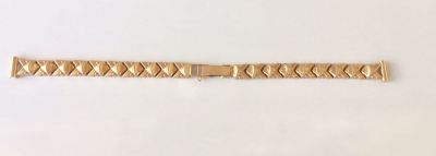 צמיד שעון לאישה מזהב אדום 14K. חתום. 
אורך כללי: 19 ס"מ 
משקל: 11.6 גרם
