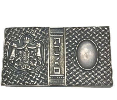 כריכת ספר תהילים כסף 925, מעוטר עבודת צורפות אמנותית, חתום, מידות: 8X4.5 ס"מ, משקל: 32 גרם.