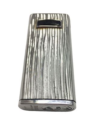 מצת של חברת TANITA היפנית. נראה איכותי. לא ידוע מצב עבודה. מידות: 7X3.5 ס"מ.