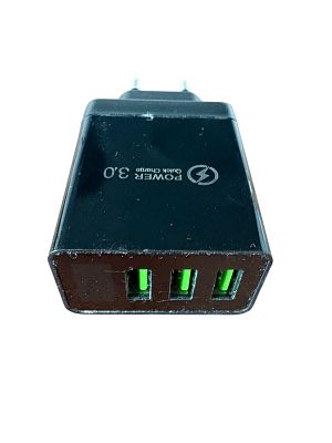 מפצל תלת קני ל - USB.