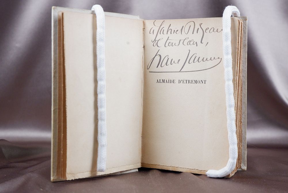 ANNO Leil&otilde;es | Auction AT16 | ANNO TERTIVS /16: Poetry, Literature, Olisipography, Cuisine, Art, Autographs, &c.