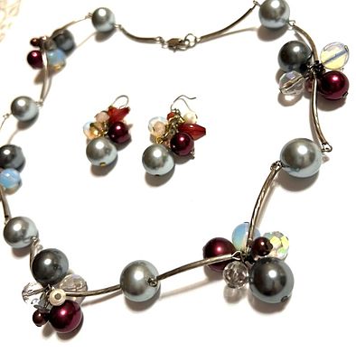 Эксклюзивный авторский комплект из майорика-жемчуга и кристаллов ОАЭ. Размеры: колье 52 см; 