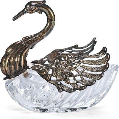Икорница &laquo;Лебедь&raquo;. *стекло, металл, литьё, штамп 
Икорница &laquo;Лебедь&raquo;, созданная в первой половине 