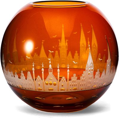 Ваза в стиле Ар Деко Богемия 1920 гг. *бесцветное стекло, 
Ваза имеет форму шара 