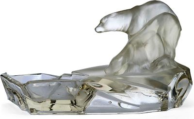 Скульптурная группа &laquo;Белые медведи&raquo;. Стеклодувная мастерская Хаделанд, Европа 
*стекло, литье