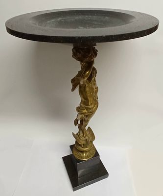 Бронзовая ваза АПОЛЛОН Франция 19 в. Материалы: позолоченная бронза, камень змеевик.