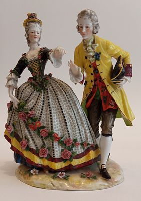 Скульптурная композиция &laquo;Танец&raquo; Германия 1900-е. Материал: фарфор 
Производитель: Rudolstadt