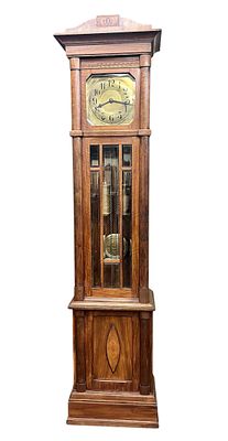 Напольные часы Орех Америка 19 в. часы полностью функционируют, Бой — полчаса и час