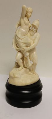 Скульптура Похищение Сабинянок Слоновая кость 19 век. Материал: Слоновая кость 
Страна: Европа 