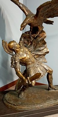 СТАРИННАЯ БРОНЗОВАЯ СКУЛЬПТУРА Борьба Зевса с Пандреем Франция 19 век. Материал: Бронза 
Страна: 