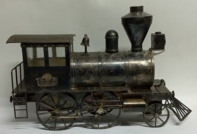 РЕДКИЙ Серебряный Самовар-Паровоз Экспертное. Материал: Серебро 875 
Состояние: Отличное 