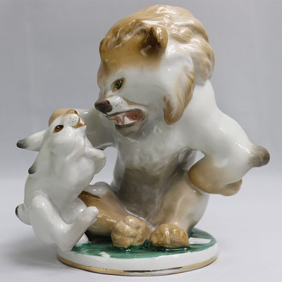 Статуэтка ЗАЯЦ ВО ХМЕЛЮ ЛФЗ
. Размер 13 см