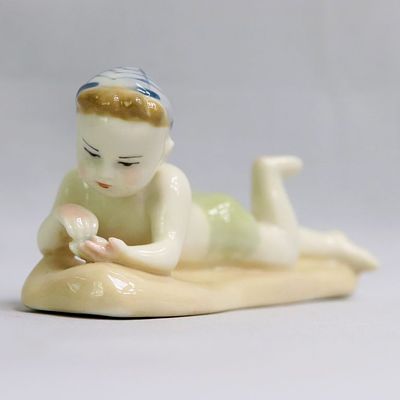 Статуэтка МАЛЬЧИК лфз СССР. Размер 6 см