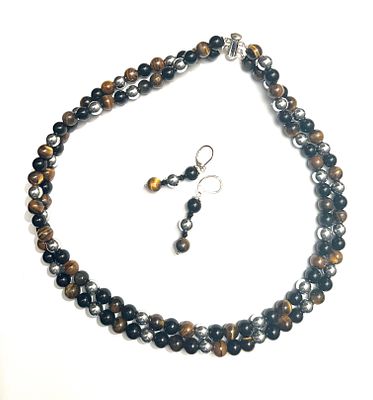 Двухъярусный комплект с трио камней: тигровый глаз, черный обсидиан, серебристый гематит. Размер 