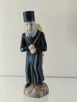 Монах со снопом Храпунов . Фарфор Храпунов 
Размер 19 см 
Состояние. см. фото