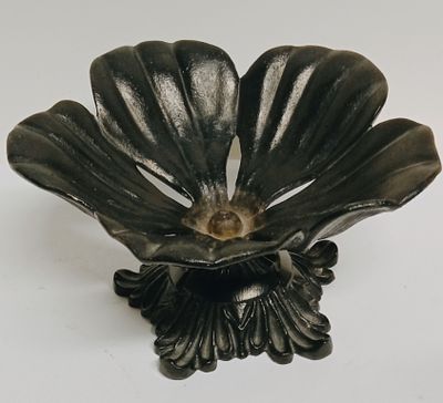 Ваза Тюльпан Касли СССР 1960-е гг. Состояние: Отличное 
Высота: 12 сантиметров 
Диаметр: 19 