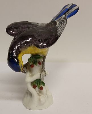 Статуэтка Птичка фарфор Passau Германия 1900-е. Материал: Фарфор 
Страна: Германия 
Год: 1905 