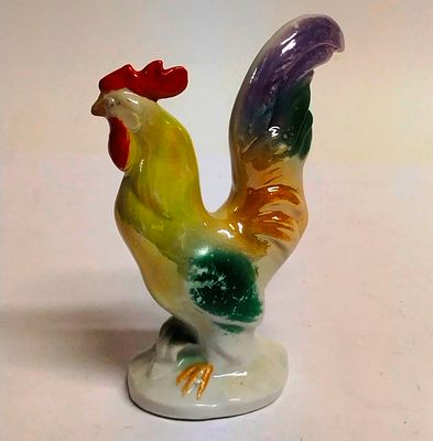 Статуэтка Петух фарфор Англия
. Материал: Фарфор 
Страна: Великобритания 
Состояние: Отличное 