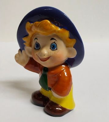 Статуэтка Незнайка Сысерть. Материал: Фарфор 
Состояние: Отличное 
Высота: 12 сантиметров