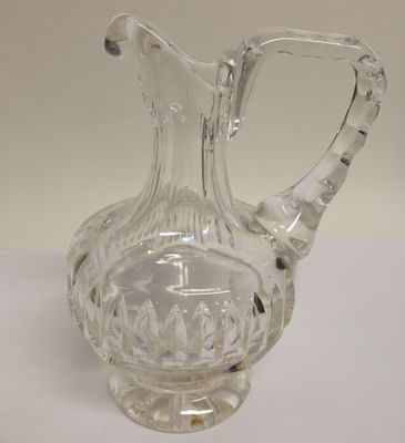 Графин прозрачный для соусов Европа 1900м. Материал: Стекло 
Страна: Европа 
Год: 1900 