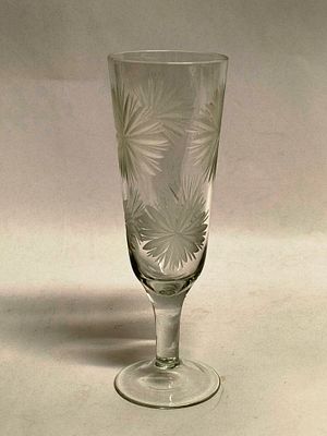 Фужер для шампанского Европа алмазная грань 1970-е гг. Материал: Стекло 
Страна: Европа 