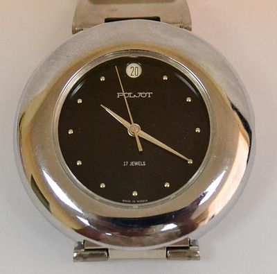 Часы ПОЛЕТ POLJOT СССР. Состояние: Отличное 
Диаметр: 4 сантиметров 
*Механизм: механика 