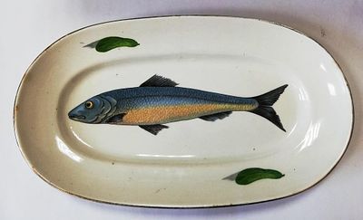 Селедочница фарфор Россия 1900
. Материал: Фарфор 
Страна: Россия 
Время: 20 век / 1 четверть 