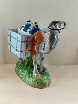 Табачница "Верблюд" ф-ка М.С. Кузнецова в Тверской губернии Россия. 1889-1918-е годы. Россия 19 