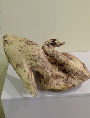 Скульптура АТАКА. береза. Материал Береза 
Размеры 48 х 37 см 
Страна: Россия 
Состояние: Отличное