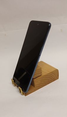 Держатель для смартфона СФИНКС. Состояние: Отличное 
*Материалы: Дерево, латунь, 
Размеры: 12 х 
