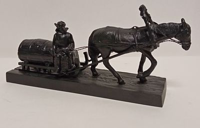 Чугунная скульптура ВОДОВОЗ 2012 г.