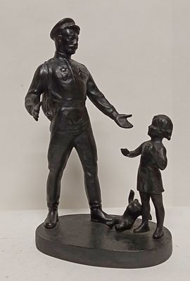 Скульптура Возвращение с фронта Касли 1981 г