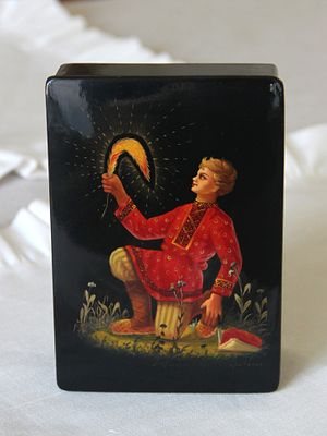 Шкатулка Жар-птица, Федоскино, 1972 год, худ. Мировская. Размер: 15,5х11х4,7 см 
Хорошая 