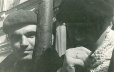 Геннадий Шпаликов и Михаил Ардабьевский. Москва. 1970-е. Фотография. Серебряно-желатиновый 