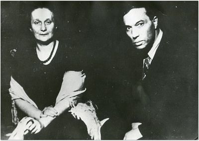 Анна Ахматова и Борис Пастернак на вечере в Политехническом музее. 1946. Фотограф - Виктор 