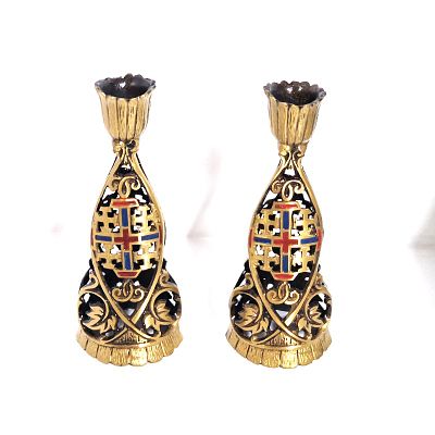 זוג פמוטים מיוחד.וינטג'. פריט מיוחד, פמוטים שמעולם לא היו בשימוש. 
חרוט עליהם JERUSALEM.עשויים 