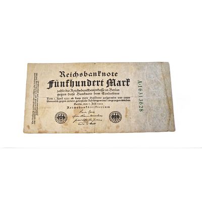 500 מארק רייכסבנק 1922. ניכרים על השטר מעט נזקי הזמן.. סימני קיפול 
אורך - 17.3 ס"מ 
רוחב - 9 