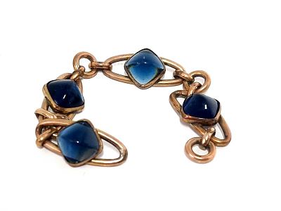 שרשרת וינטג' משובצת לשעון כיס. שרשרת מיוחדת עשויה נחושת משובצת באבנים כחולות עשיות זכוכית . 