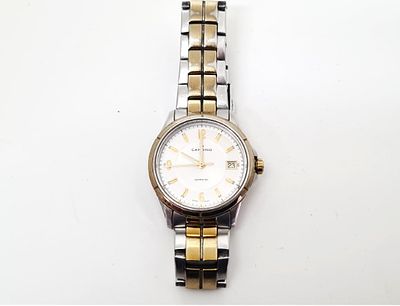 שעון CANDINO לאישה. שעון על בטרייה במצב שמור. 
קוטר הלוח - 2.5 ס"מ