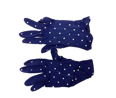 Женские театральные перчатки 1940-50 х годов. 
Нейлон, Европа. 19 см.