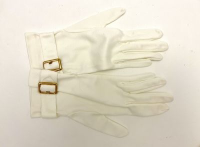 Женские театральные перчатки 1940-50 х годов. 
Нейлон. Европа. 25,6 см.