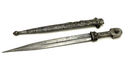 Кинжал с клинком из кубачинского мастера 1905-1906 гг. (Серебро). Российская Империя, Кавказ. 