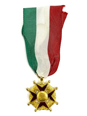 Италия. Крест 1-ого класса. За заслуги. Золочение, эмаль.