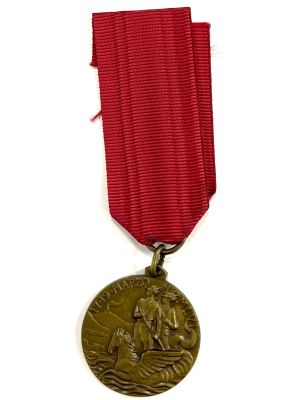 Италия. 19 Национальный сбор Альпийских стрелков в Неаполе. Везувий, Пегас, Замок.